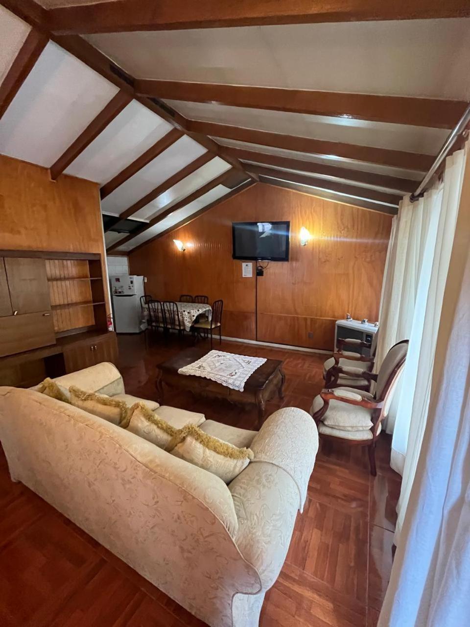 Cabanas Espanol Coyhaique Eksteriør billede