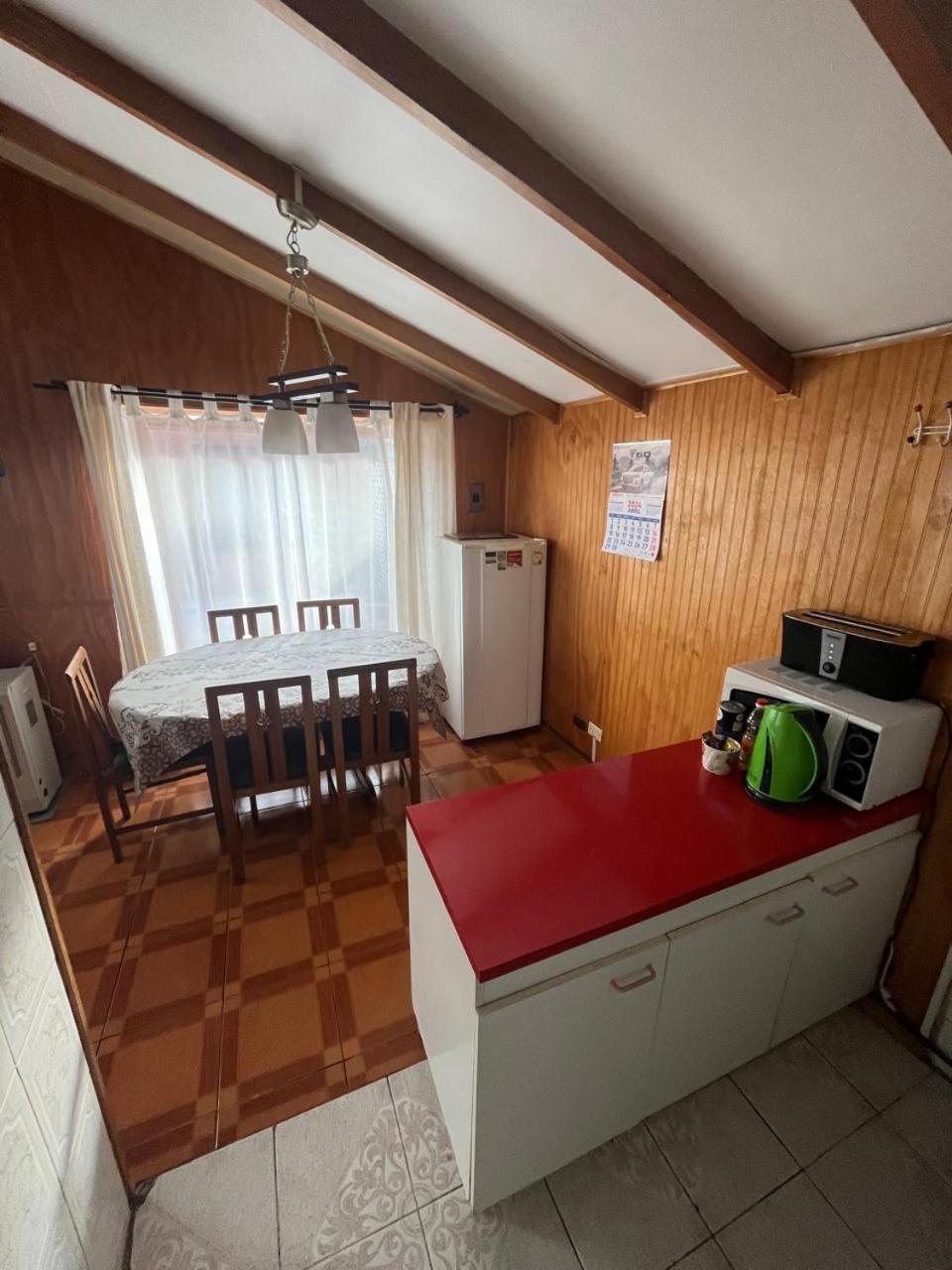 Cabanas Espanol Coyhaique Eksteriør billede